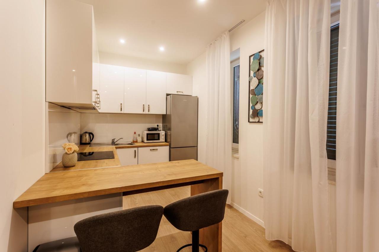 Blue Pearl-Split Town Center Apartament Экстерьер фото
